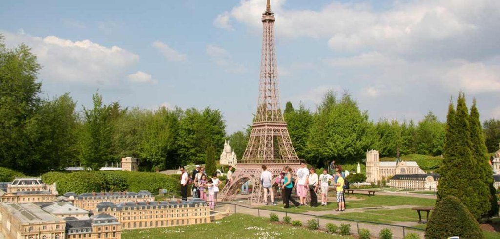 Экскурсия “Франция в миниатюре”