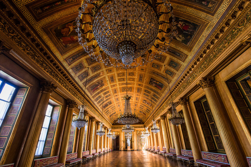 Экскурсия в Компьень, Пьерфон, Санлис